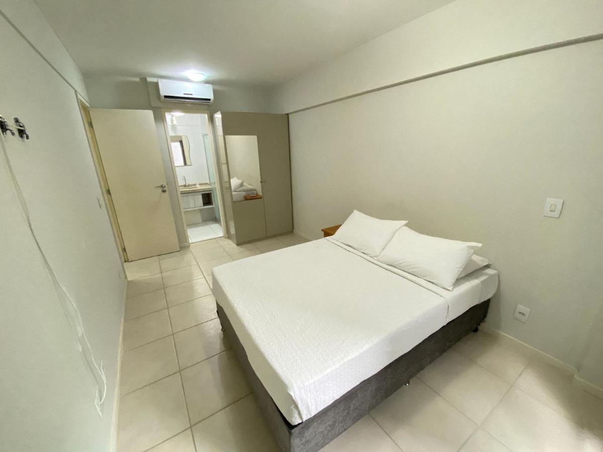Apartamento Edificio Jtr Com Saida Para Orla - Torre India Apto 205