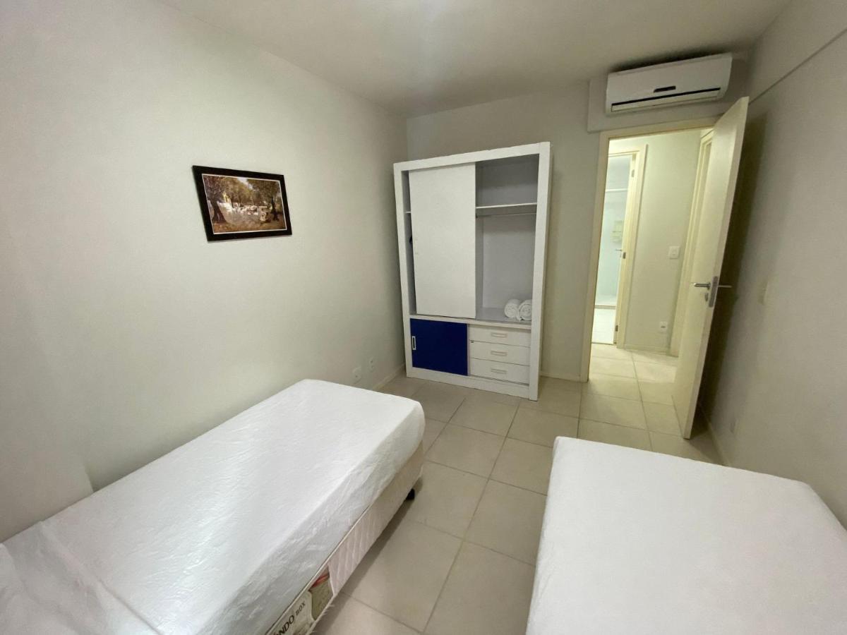 Apartamento Edificio Jtr Com Saida Para Orla - Torre India Apto 205