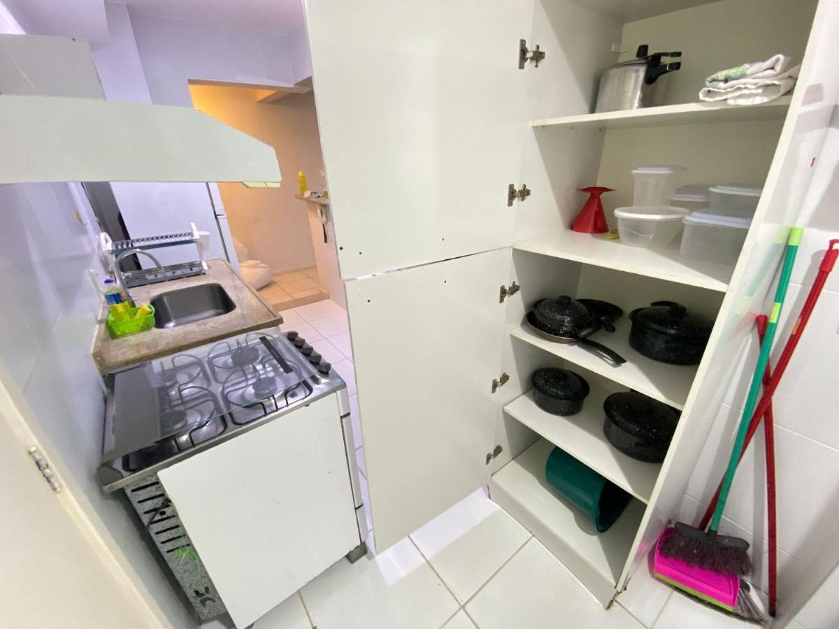 Apartamento Edificio Jtr Com Saida Para Orla - Torre India Apto 205 *